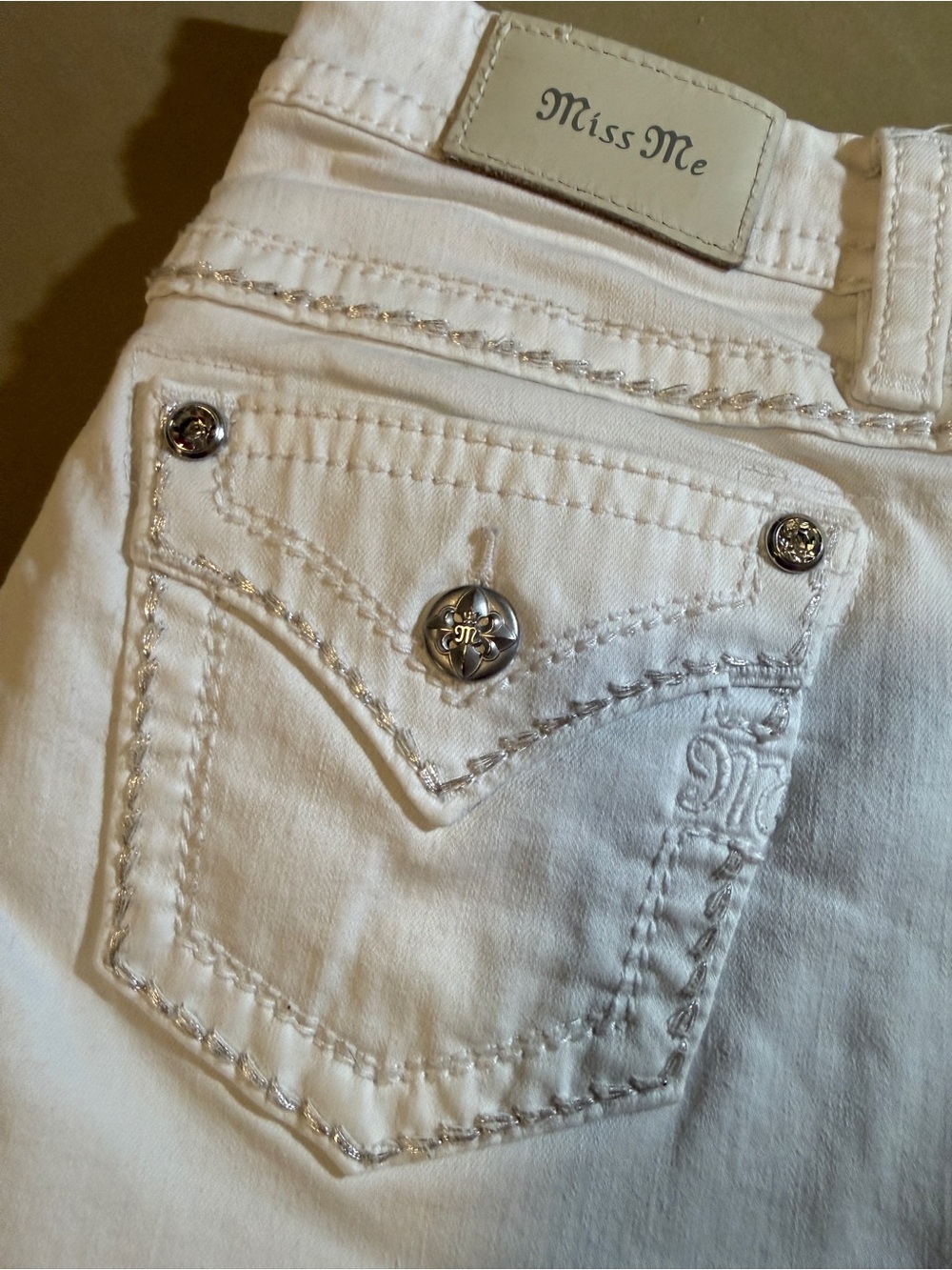 Miss Me White shorts with Embellished Pocket.  Size 26 waist.